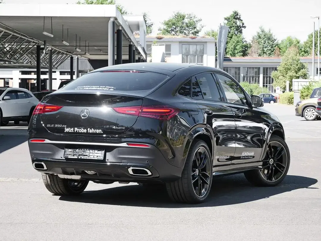 Mercedes-Benz GLE 350 4MATIC AMG Night - Thumbnail 3