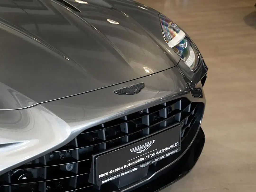 Aston Martin Vantage Roadster - foto 15