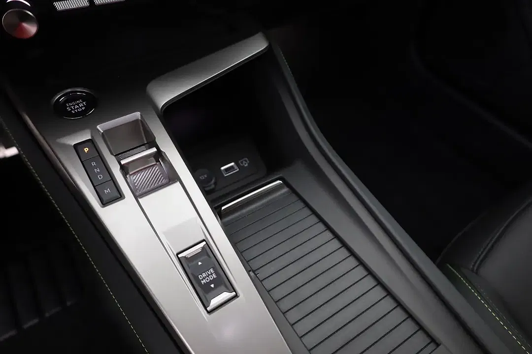 Peugeot 408 145 AUT Hybrid GT - Thumbnail 11