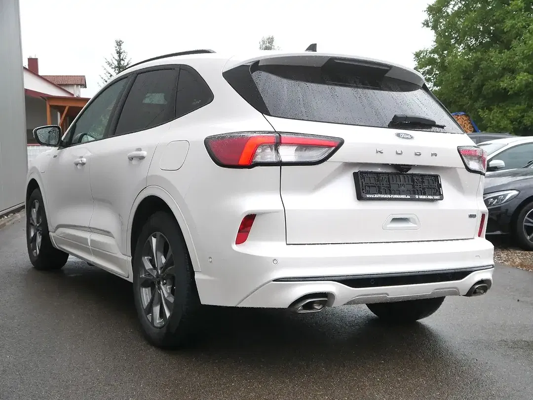 Ford Kuga 2.5 PHEV ST-Line X - foto 2
