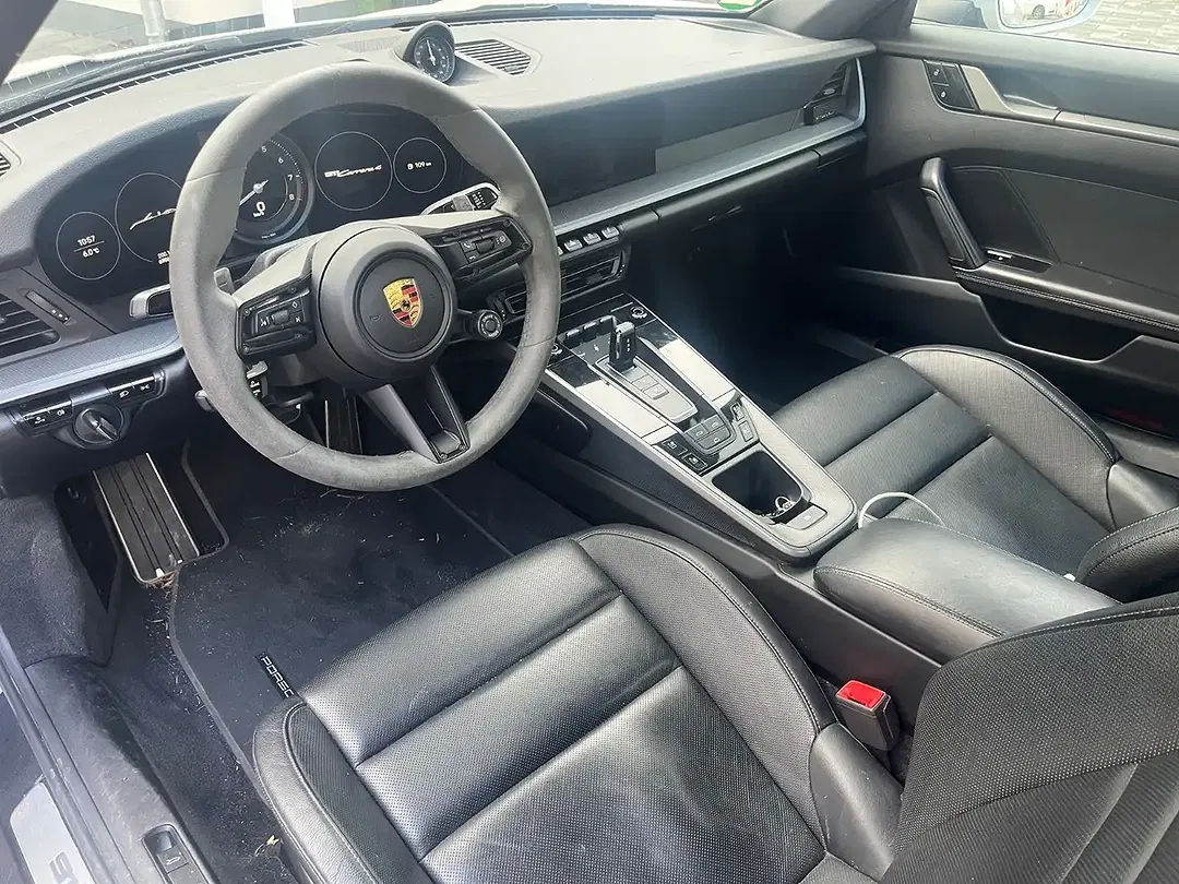 Porsche 992 4 Sport Chrono Cabriolet - Thumbnail 9