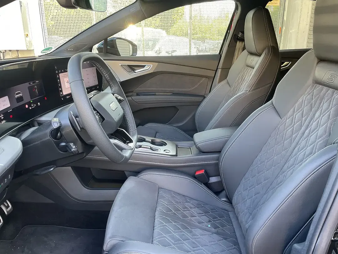 Audi e-tron quattro - Thumbnail 10