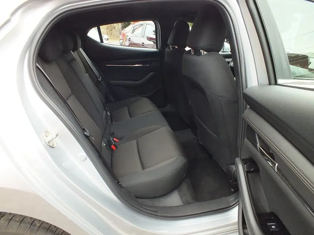 Mazda 3 2.0 SKYACTIV-G Hybrid Selection - Thumbnail 13