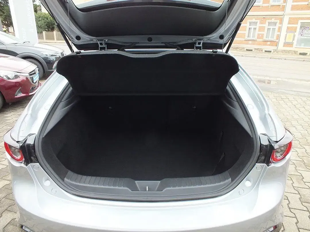 Mazda 3 2.0 SKYACTIV-G Hybrid Selection - Thumbnail 6