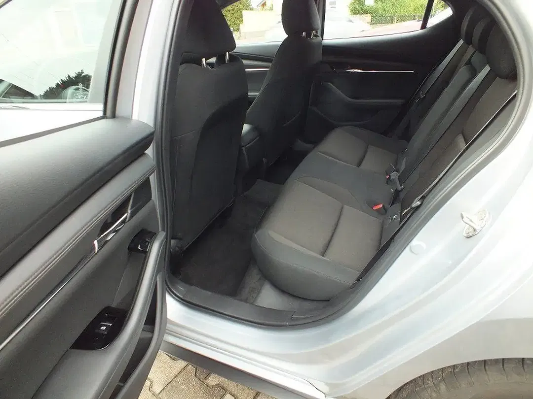 Mazda 3 2.0 SKYACTIV-G Hybrid Selection - Thumbnail 7