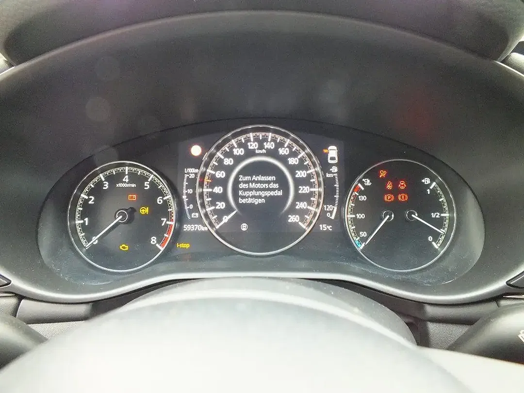 Mazda 3 2.0 SKYACTIV-G Hybrid Selection - Thumbnail 9