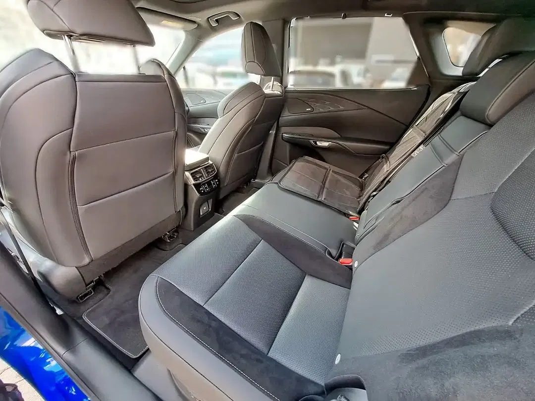 Lexus RX 500h F SPORT Performance - Thumbnail 10