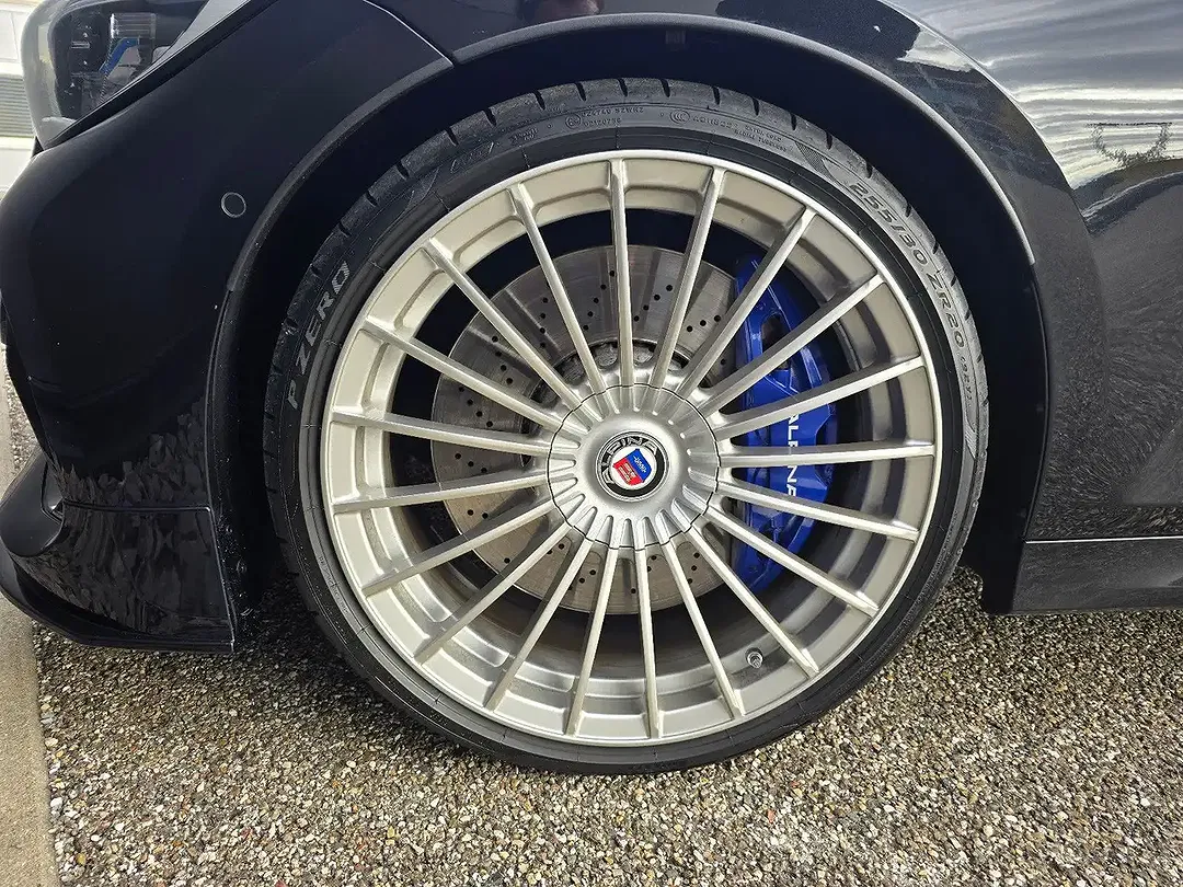 Alpina D3 3.0 Allrad S Touring - foto 17