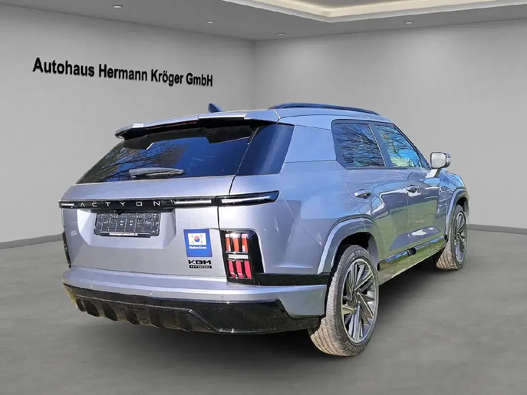 KGM Actyon - Thumbnail 4
