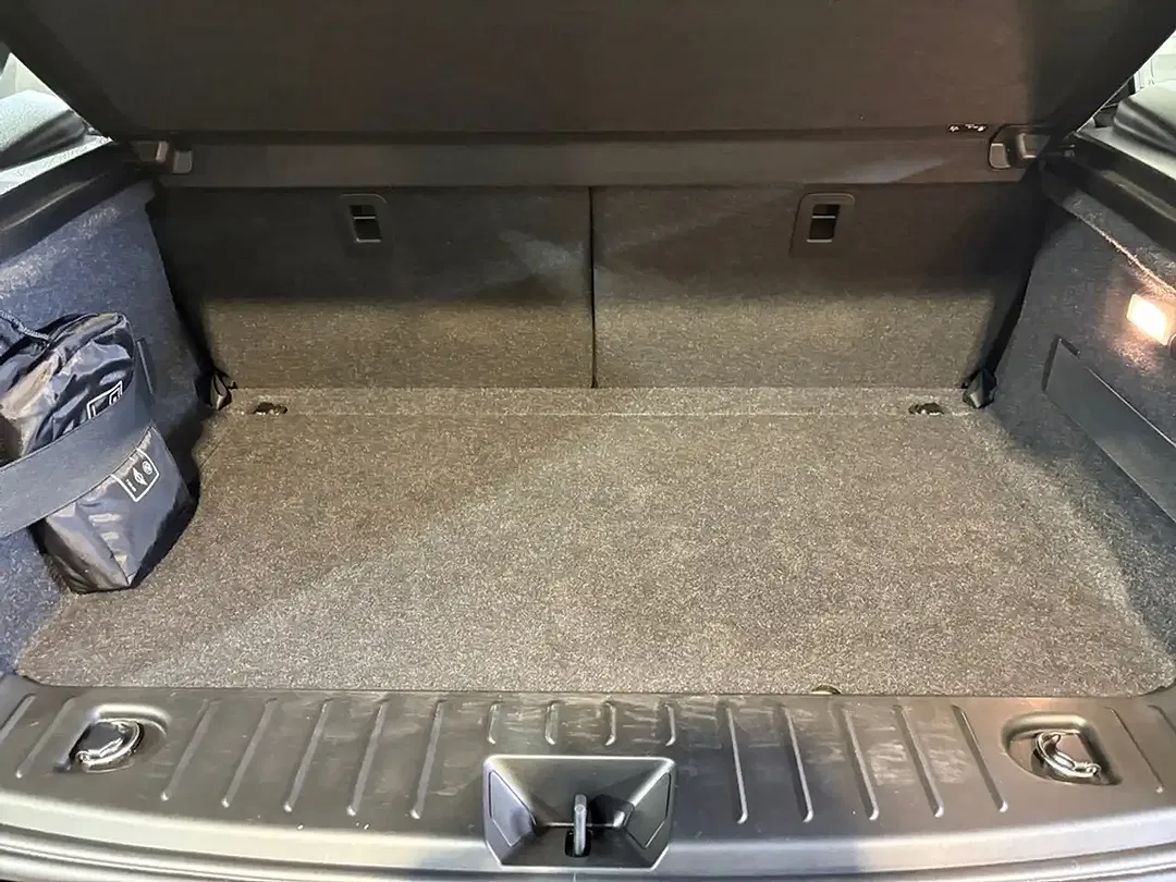BMW i3 - Thumbnail 6
