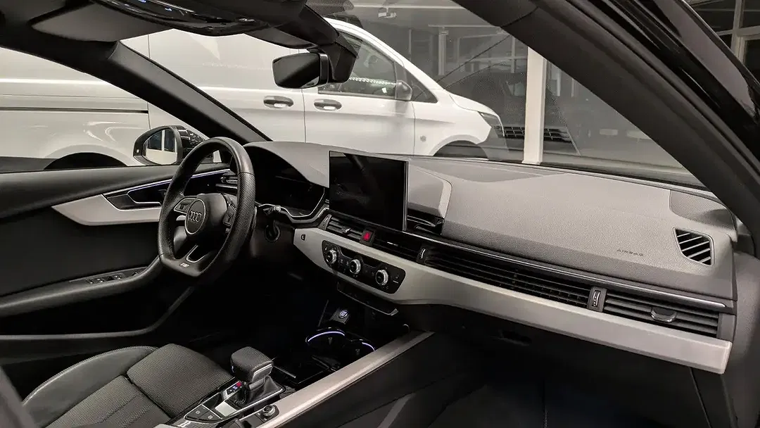 Audi A4 35 TDI S tronic Avant S line - Thumbnail 11