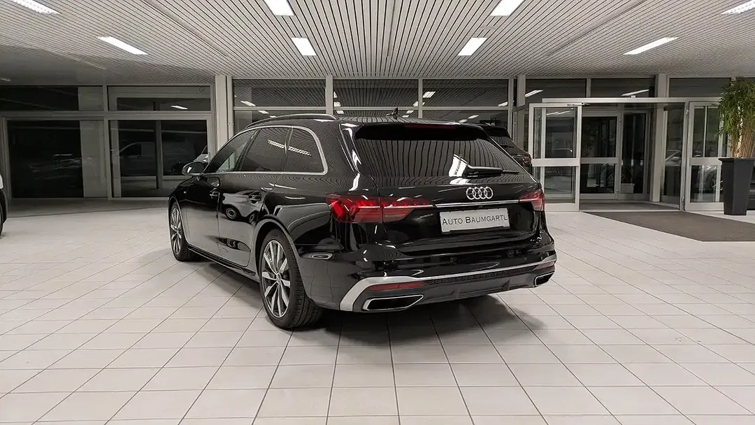 Audi A4 35 TDI S tronic Avant S line - Thumbnail 4