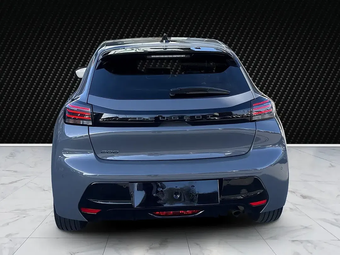 Peugeot 208 Allure - Thumbnail 4