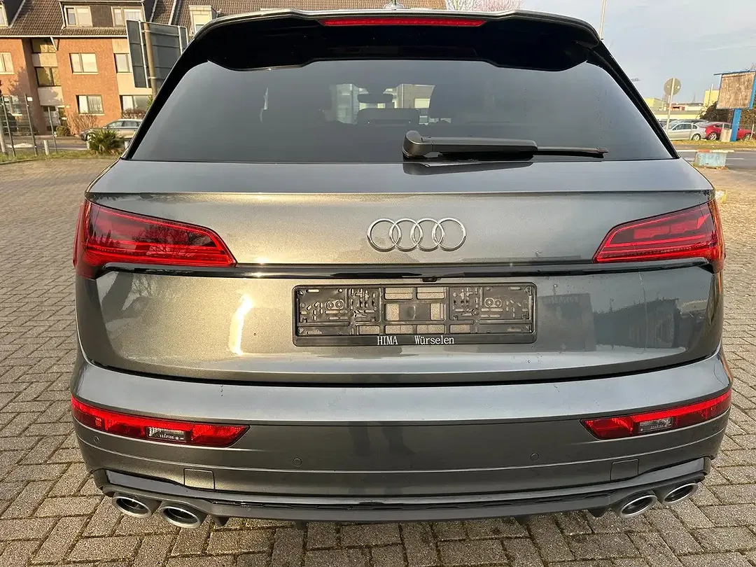 Audi SQ5 - Thumbnail 10