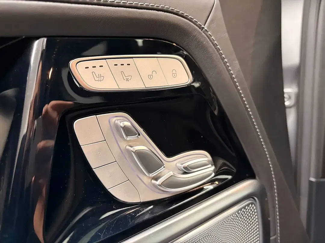 Mercedes-Benz G 63 AMG MANUFAKTUR - Thumbnail 11