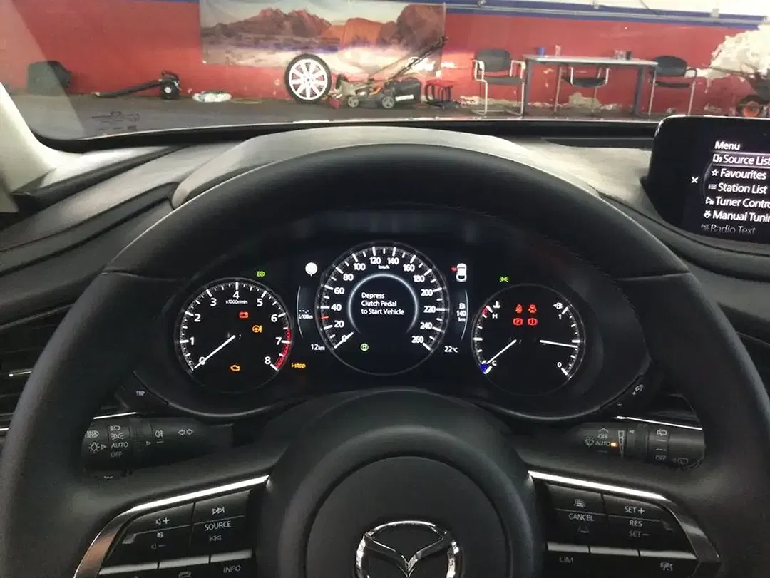 Mazda CX-30 e-SKYACTIV Homura - Thumbnail 9