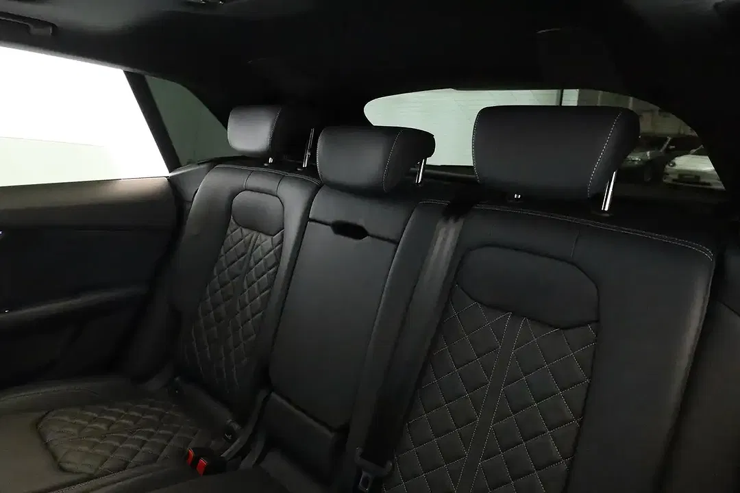 Audi SQ8 TFSI Matrix LED - Thumbnail 11