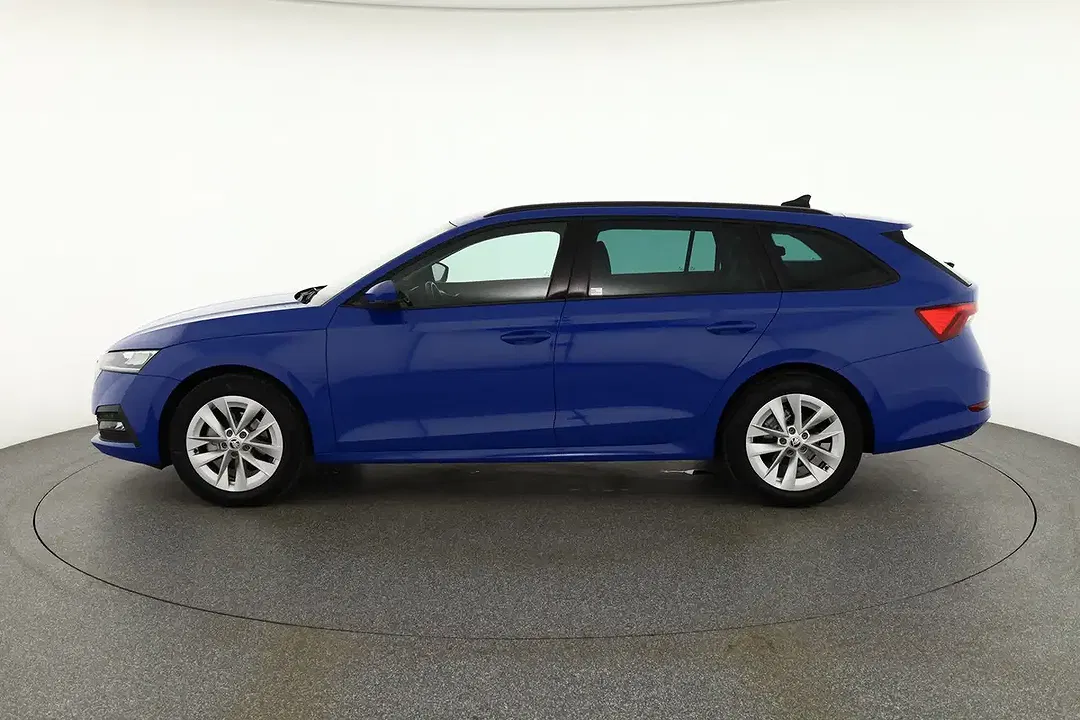 Skoda Octavia 2.0 TDI DSG Combi - Thumbnail 2