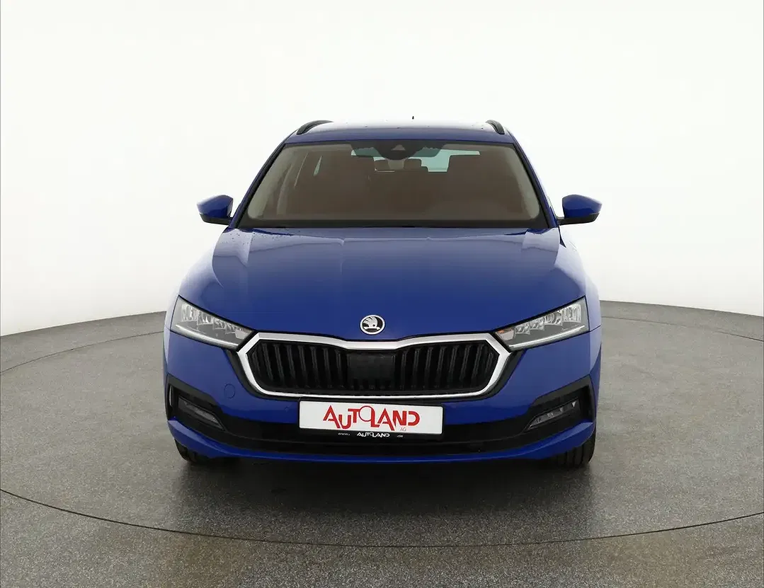 Skoda Octavia 2.0 TDI DSG Combi - Thumbnail 8