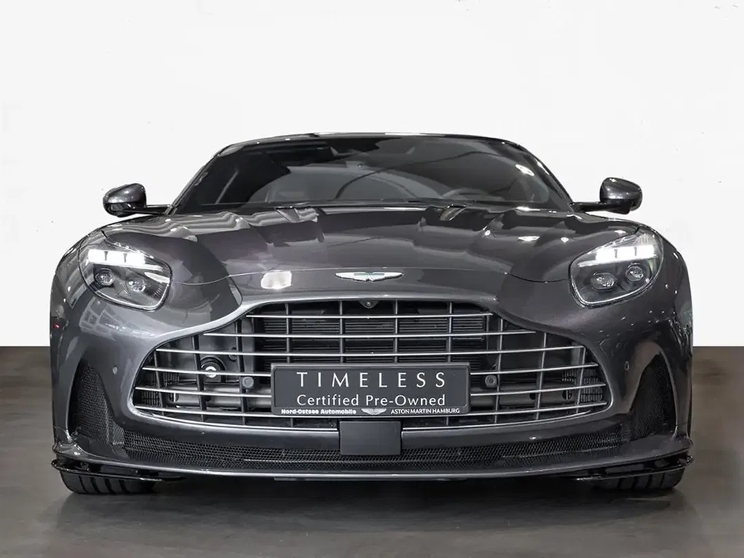 Aston Martin DB12 Coupe - Thumbnail 6