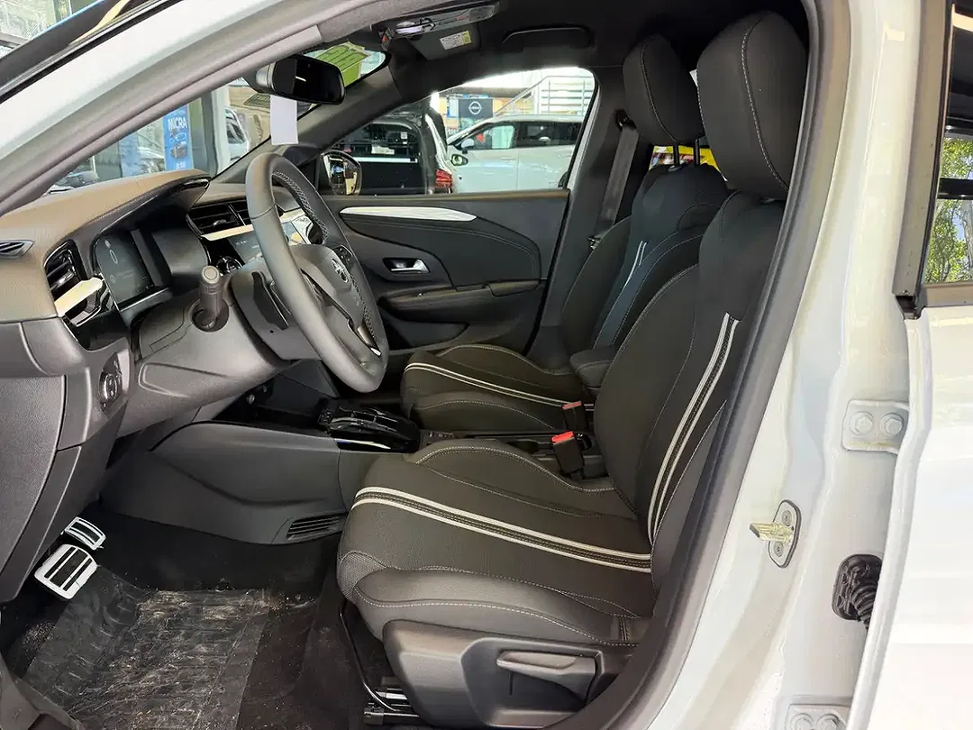 Opel Corsa 1.2 Turbo GS - Thumbnail 11