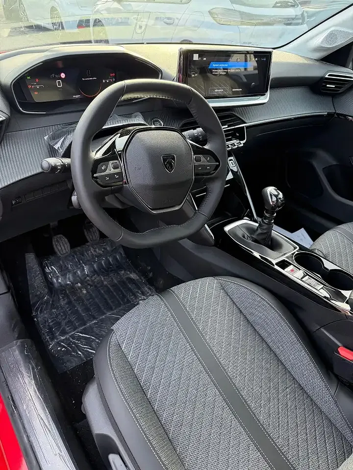 Peugeot 208 Allure - Thumbnail 12