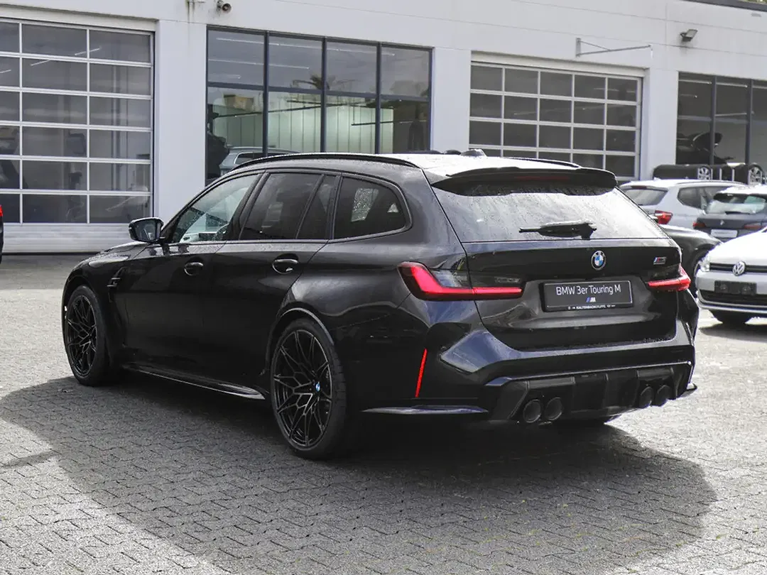 BMW M3 xDrive Competition Touring - Thumbnail 6