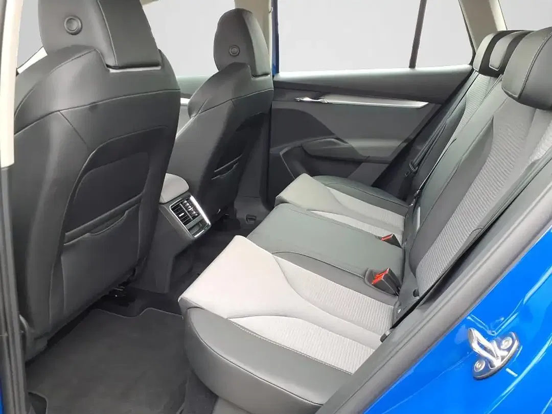 Skoda Enyaq iV - Thumbnail 8