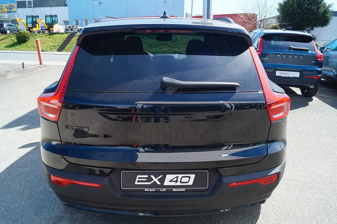 Volvo EX40 AUT AWD Plus Black Edition - Thumbnail 3