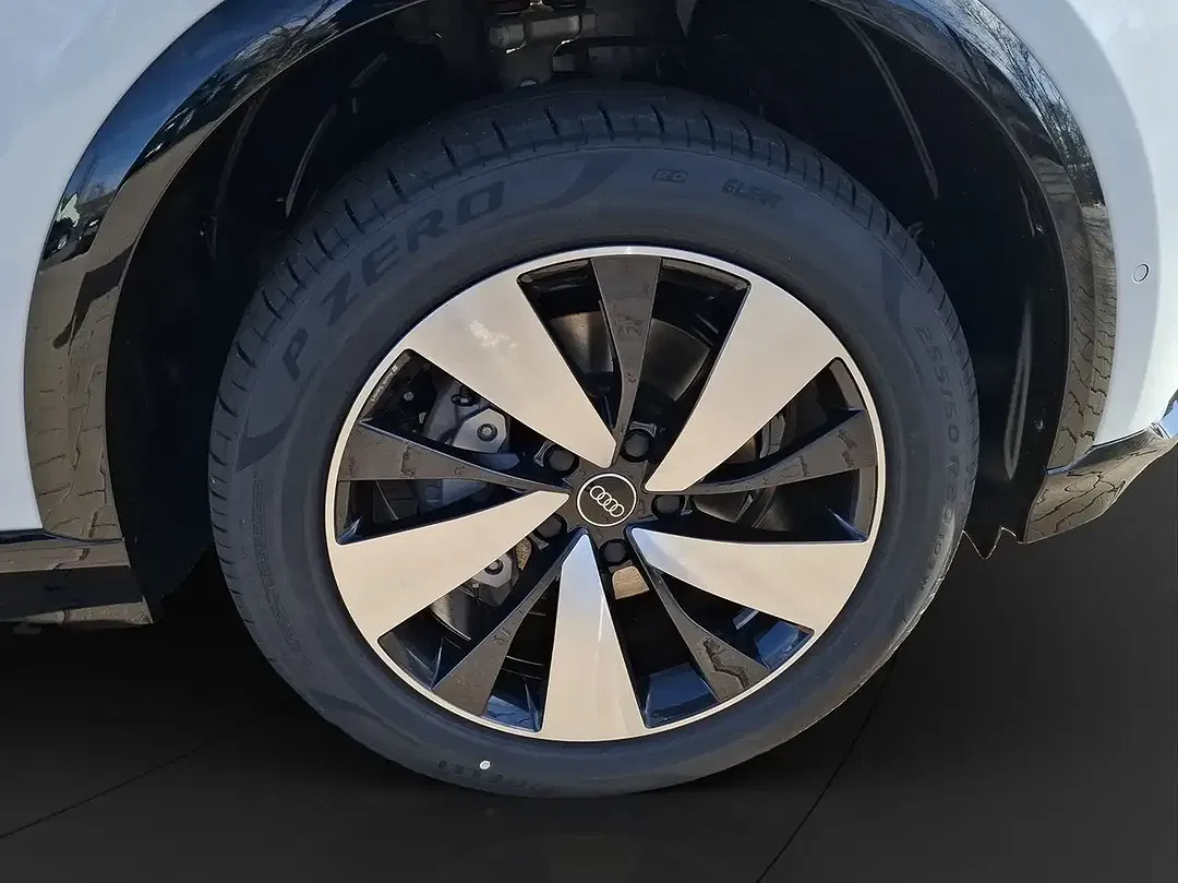 Audi Q6 e-tron S line - Thumbnail 12