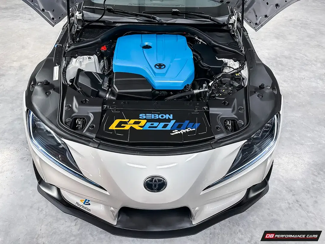 Toyota Supra - Thumbnail 11