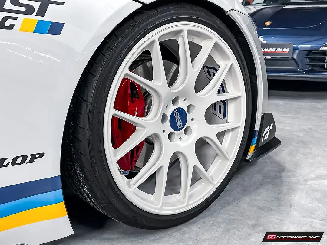 Toyota Supra - Thumbnail 5