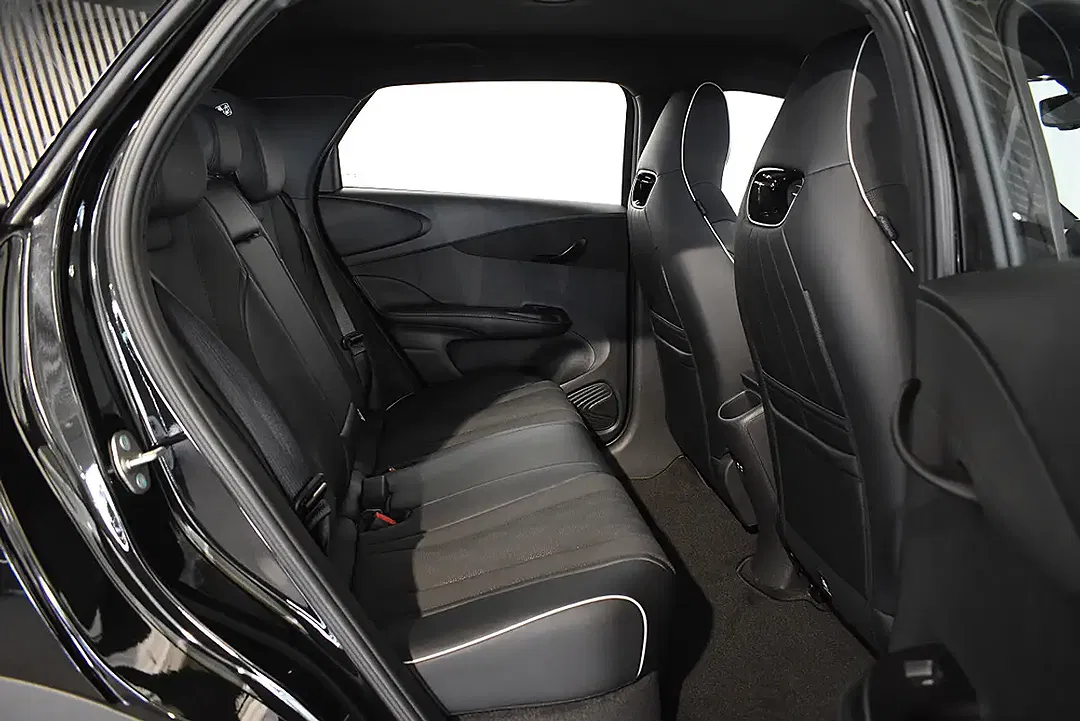 BYD Dolphin 60.4 kWh Design - Thumbnail 11