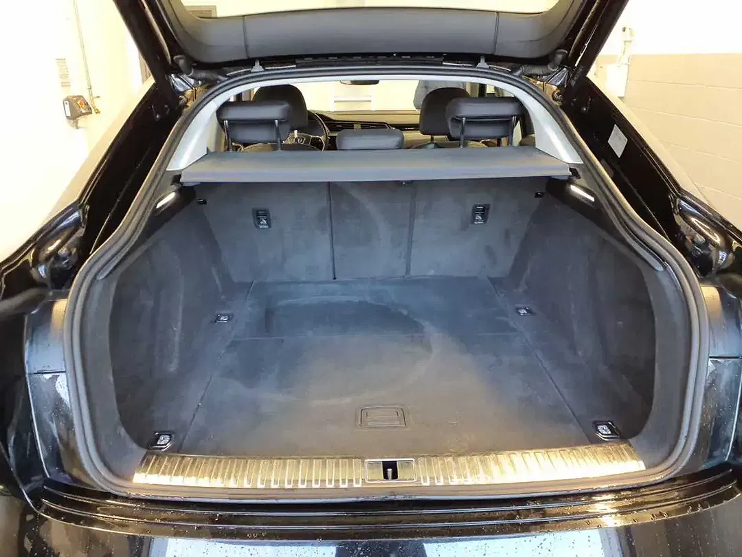 Audi Q8 e-tron 50 Sportback advanced - Thumbnail 9