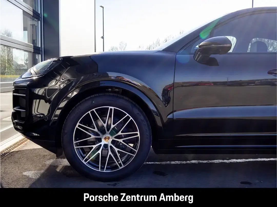 Porsche Cayenne Coupe Edition - Thumbnail 12