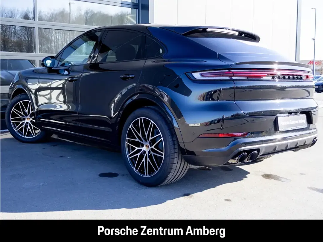 Porsche Cayenne Coupe Edition - Thumbnail 3