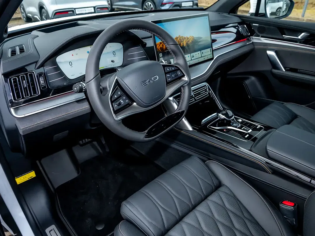 BYD Tang AWD Flagship - Thumbnail 3