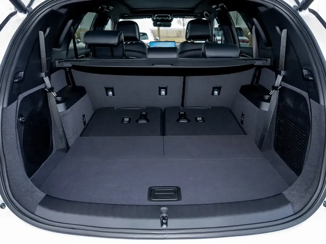 BYD Tang AWD Flagship - Thumbnail 9