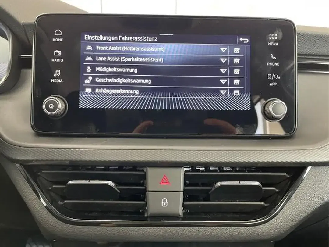 Skoda Scala DSG - Thumbnail 10