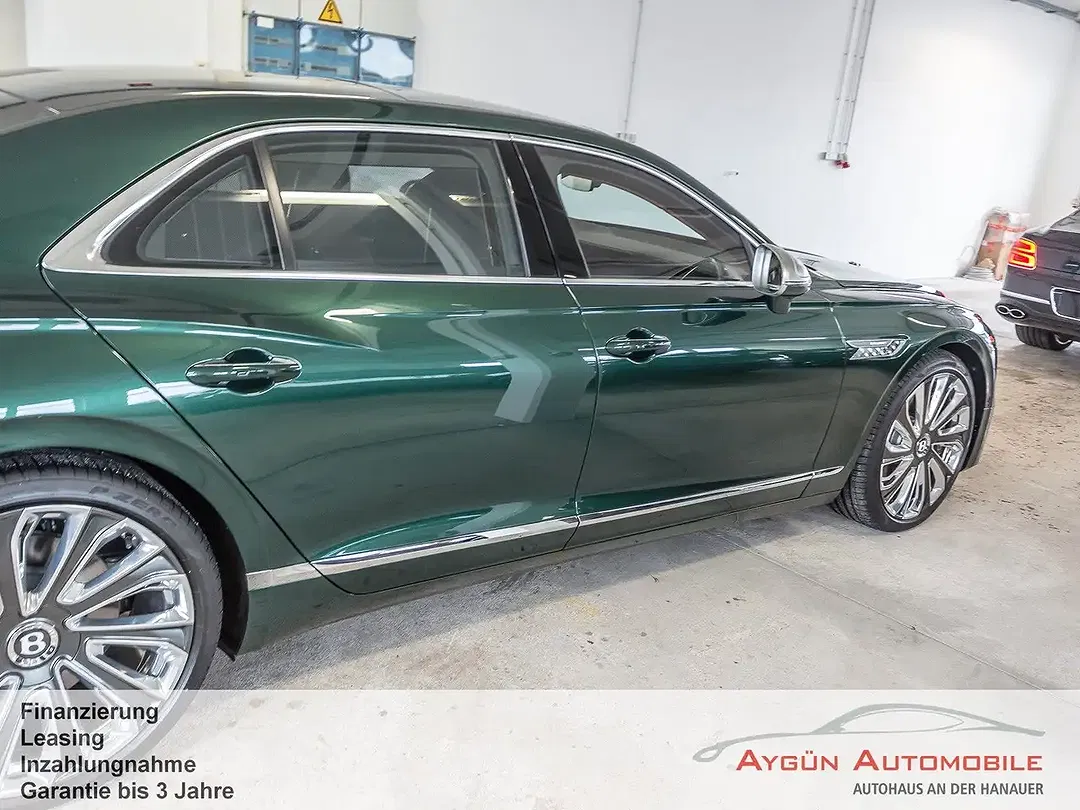 Bentley Flying Spur 4.0 V8 Mulliner - Thumbnail 7