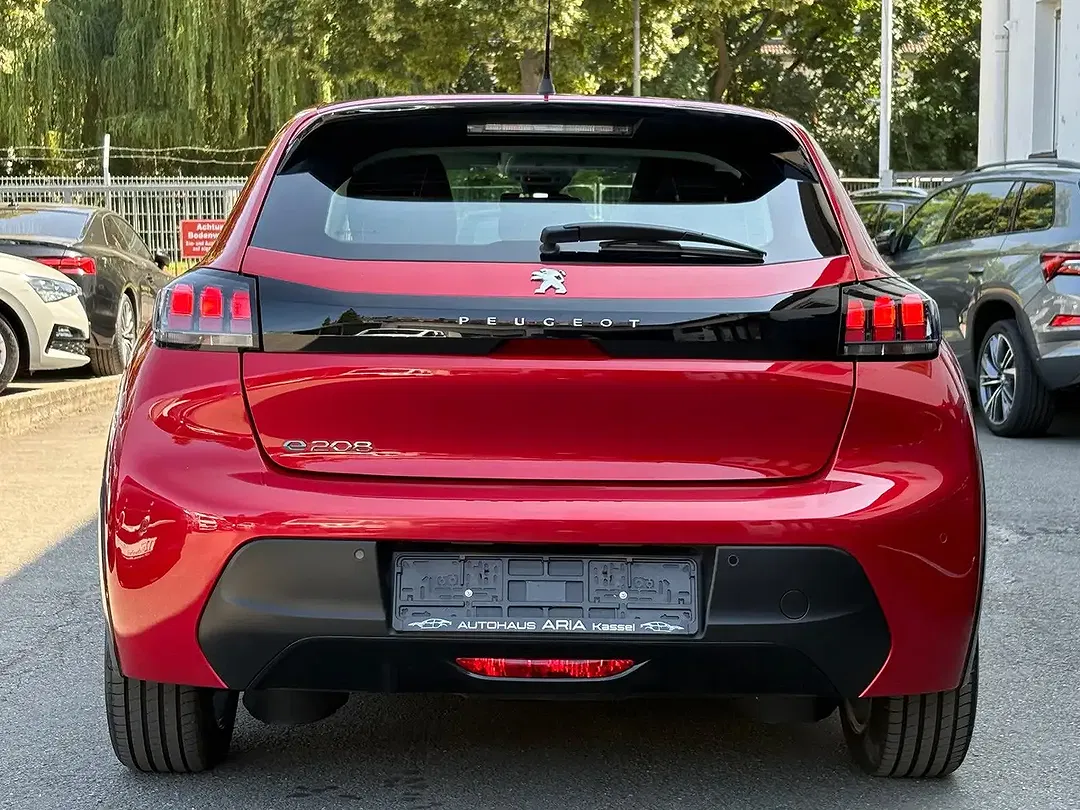 Peugeot 208 Active Pack - Thumbnail 8