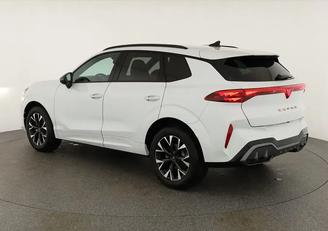 CUPRA Terramar 1.5 eTSI DSG - Thumbnail 3