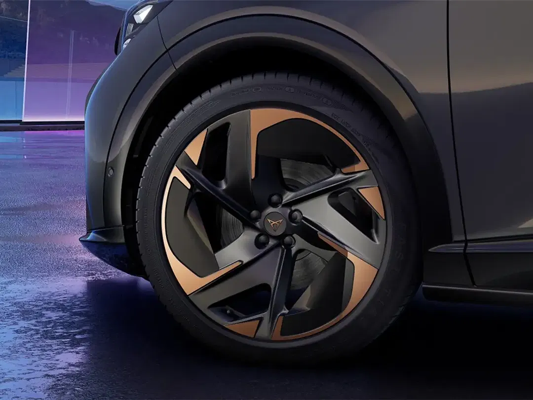 CUPRA Tavascan 4Drive VZ - Thumbnail 6