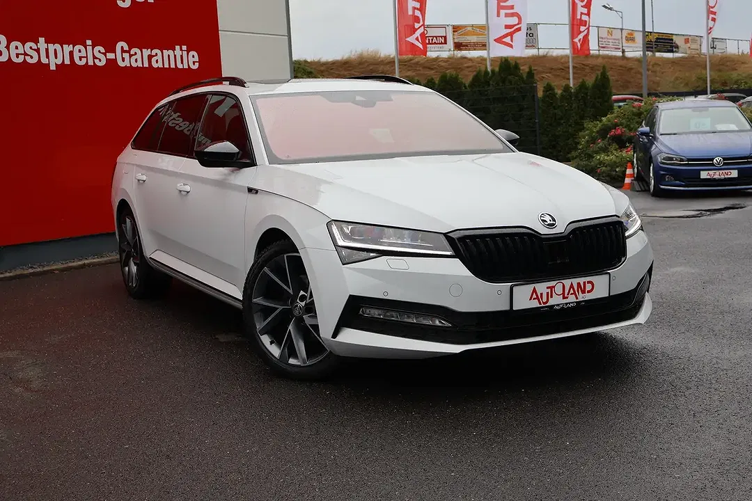 Skoda Superb 2.0 Combi Sportline - Thumbnail 4