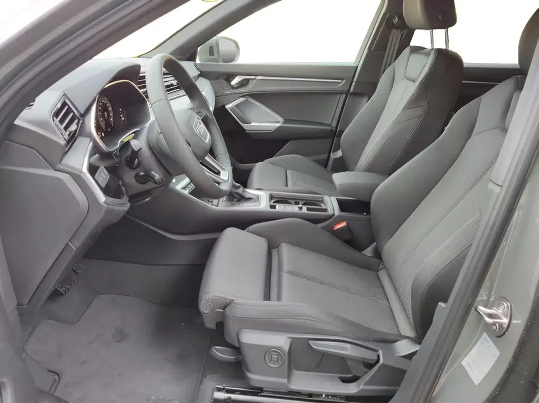Audi Q3 35 TFSI S tronic advanced - Thumbnail 9