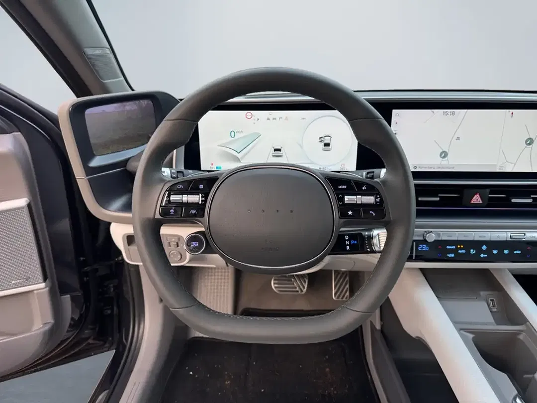 Hyundai IONIQ 6 UNIQ - Thumbnail 12