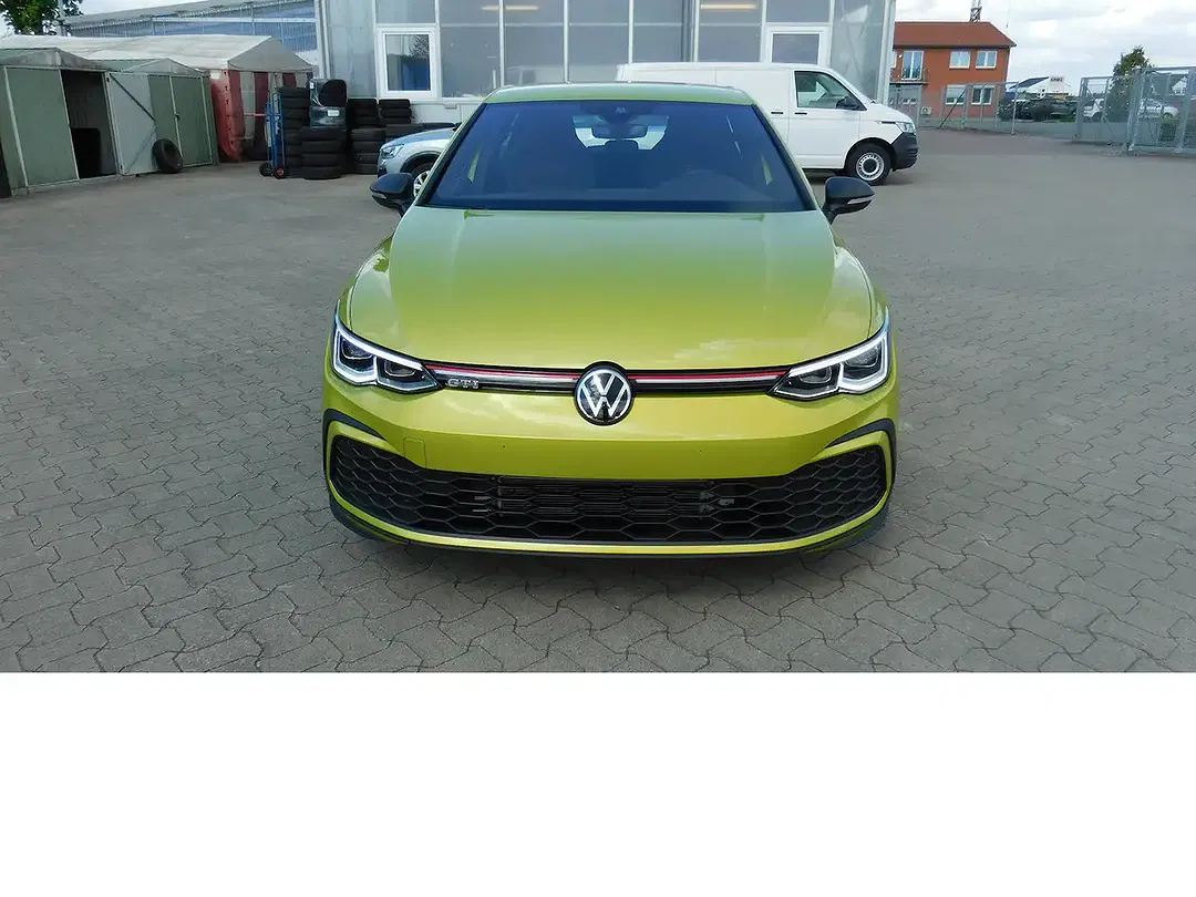 Volkswagen Golf 2.0 TSI BlueMotion GTI Performance - Thumbnail 3