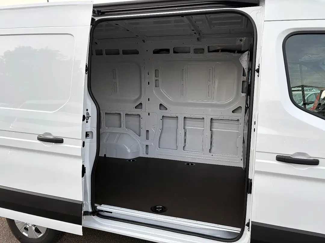 Nissan Interstar 3.5t L2H2 N-Connecta - Thumbnail 13
