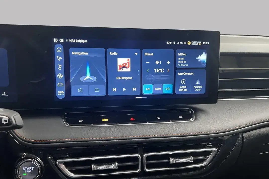 MG EHS PHEV Luxury - Thumbnail 14