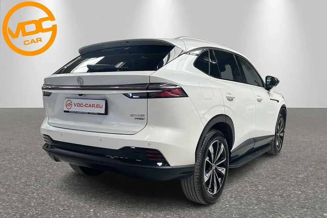 MG EHS PHEV Luxury - Thumbnail 3
